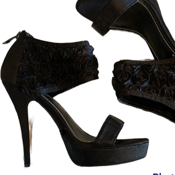 TRANSIT black satin floral embellished heels size 37 - Picture 1 of 10
